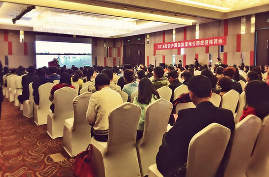 西北旅游景区体验 西安浐灞湿地国家公园独具特色