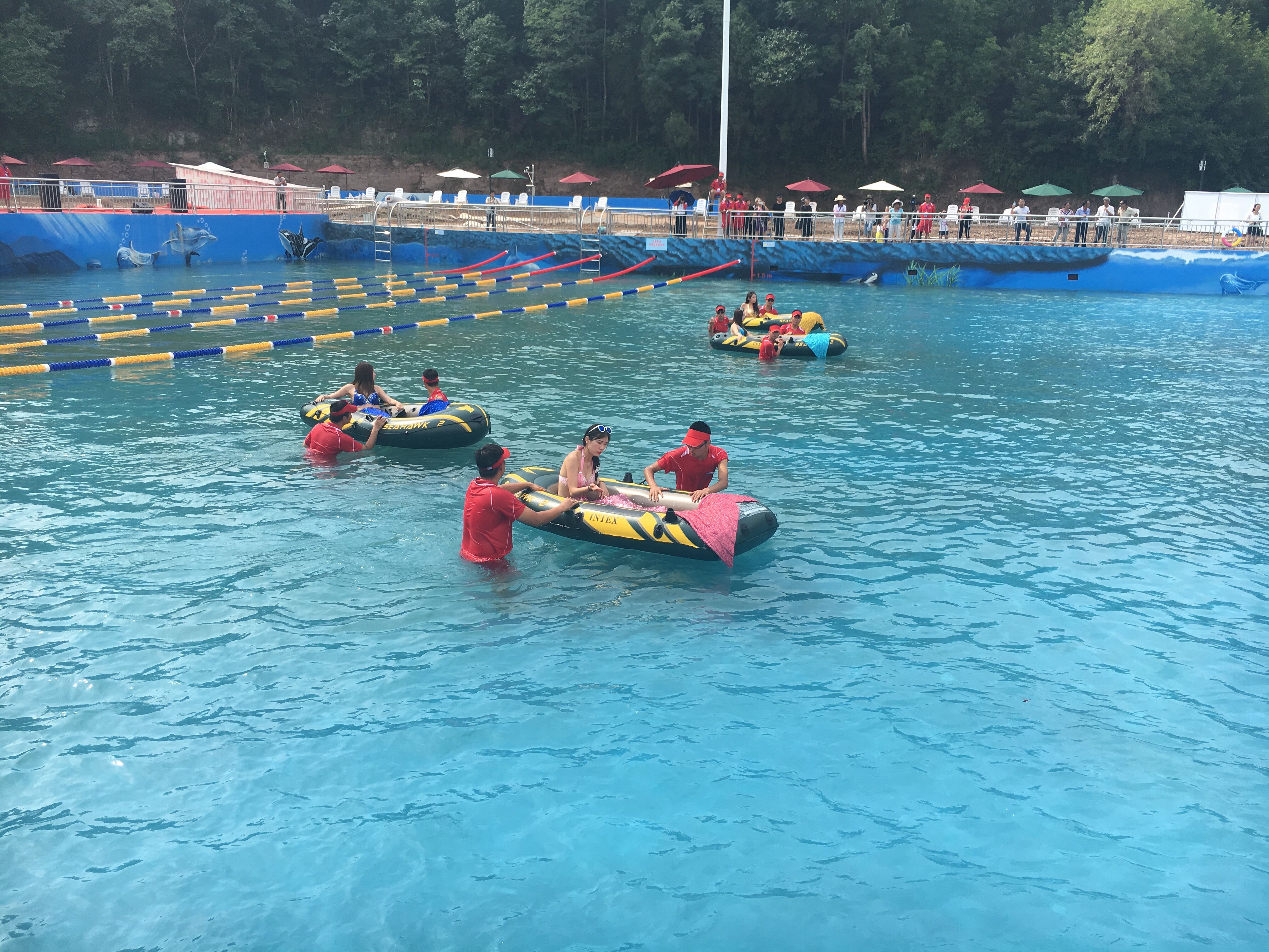 夏日玩水新去处 西充首个水上乐园开门迎客