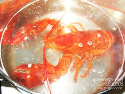 室内裸体犯法！这些奇葩规定让人哭笑不得