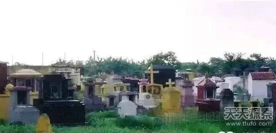 越南多怪：可一夫多妻 美女竟不敢穿吊带