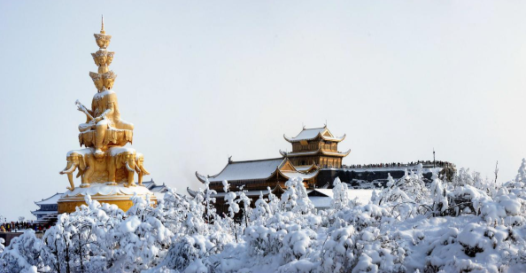 峨眉山迎冬雪！ 各种福利助你“惠”游峨眉