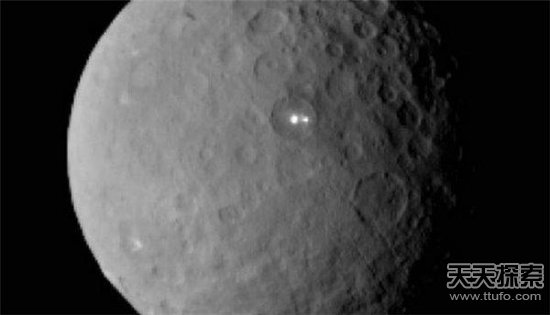 外星人太空站？谷神星上金字塔曝光