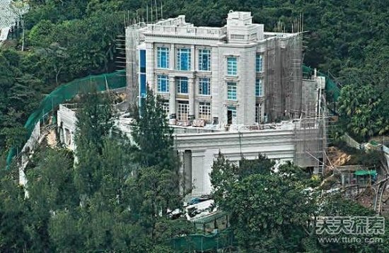 盘点富豪们的豪宅 比尔盖茨家里竟养鲸鱼