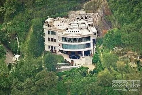 盘点富豪们的豪宅 比尔盖茨家里竟养鲸鱼