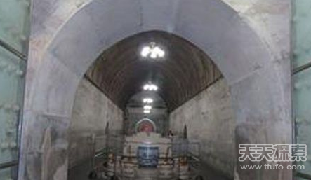 历史上真正的摸金校尉 鸡鸣灯灭不摸金