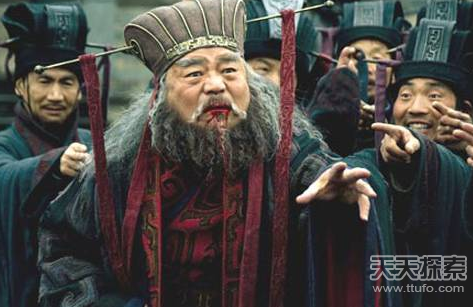 三国演义中的十大引狼入室 个个都是白眼狼