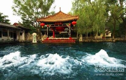 中国十大奇特怪泉 你觉得哪一个最不可思议