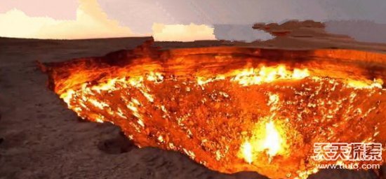 沙漠“地狱之门”：火焰燃烧50年不熄