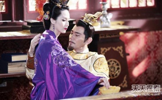 古代女人虐待小三手段：扒光衣服剃头发