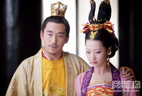 古代女人虐待小三手段：扒光衣服剃头发