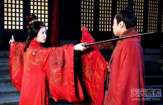 娶大小乔泡貂蝉 揭三国最“离奇”死法