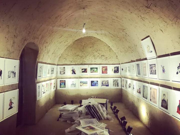 当“毛毛星球”画展遇到老牛湾