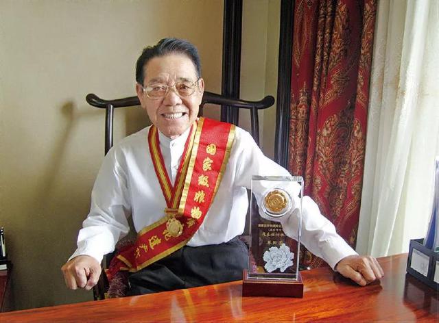 深切缅怀单田芳先生：书接下回再难分解，口碑美谈自在民心