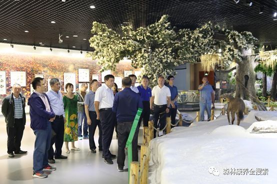 中国林学会赵树丛理事长来四川调研自然教育工作